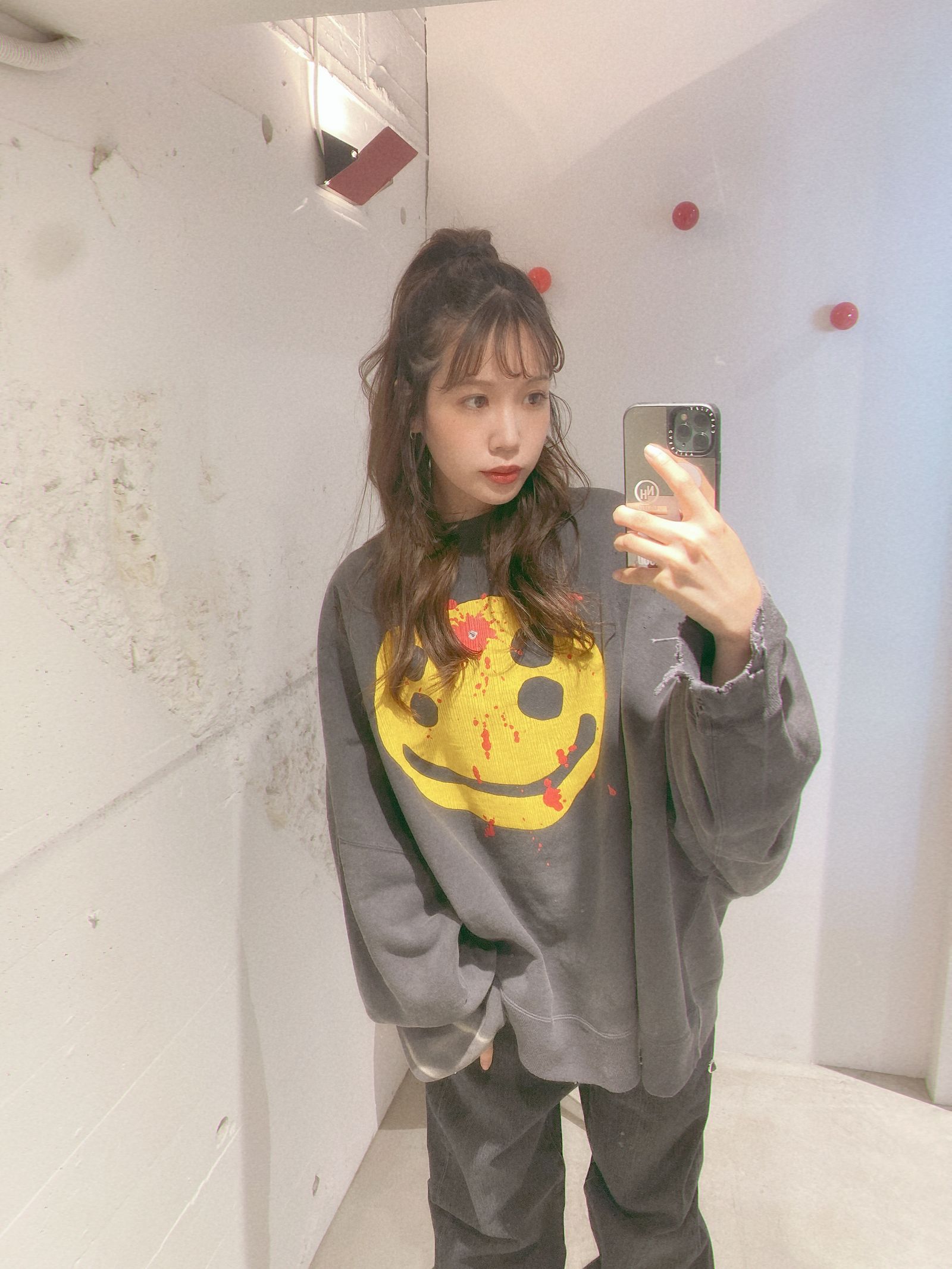 セントマイケル24AW SMILE CP_CREW SWT(SM-YS1-0000-C06)BLACK