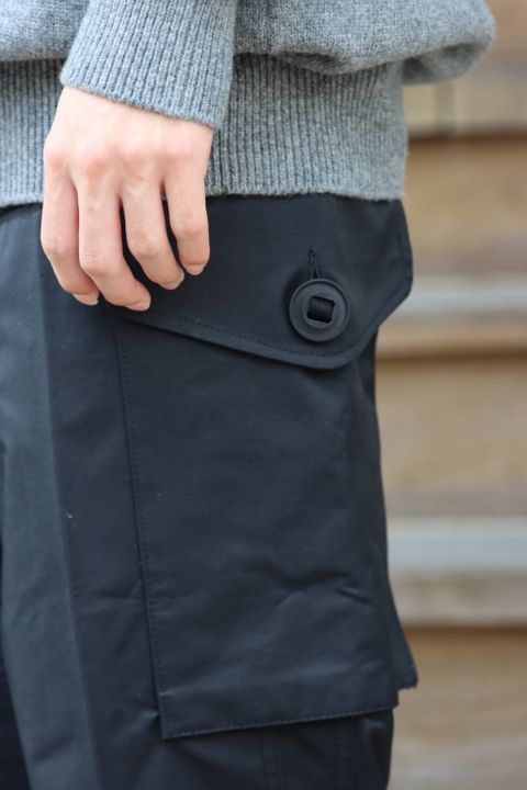 COMME des GARSONS HOMME ラムウール天竺ロゴ刺繍ニット(HH-N007-051) style.2021.09.26