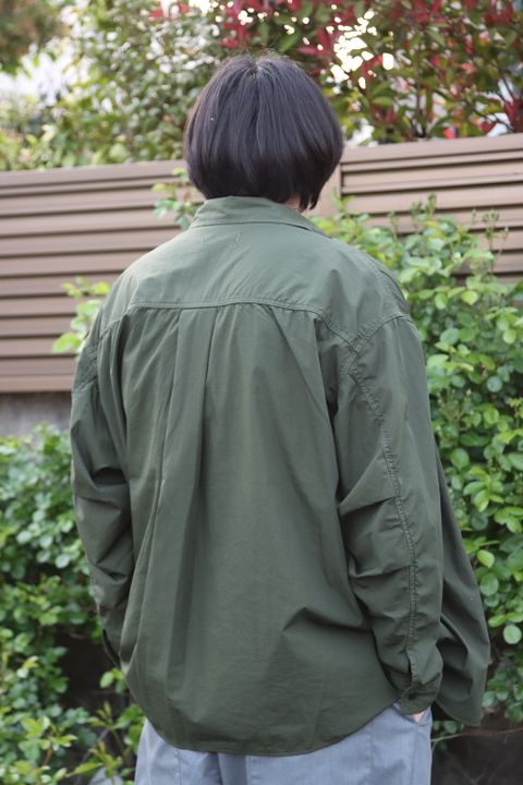 Graphpaper Garment Dyed Poplin Fatigue Shirt style.2022.4.24.