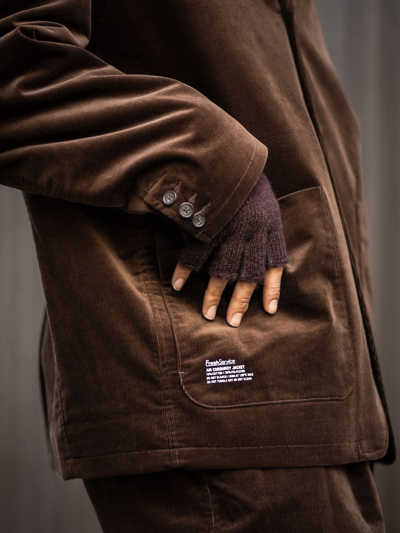 FreshService AIR CORDUROY JACKET MARKスタイル！
