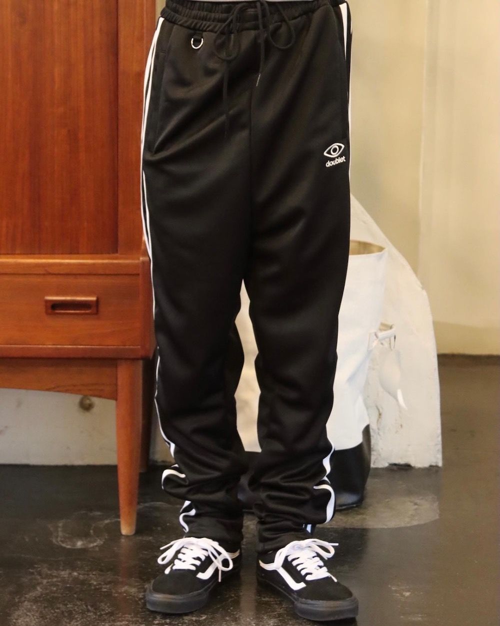 Doublet 23ss INVISIBLE TRACK PANTS