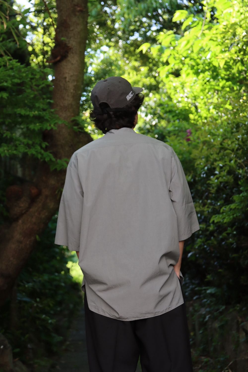 Ets.Materiaux Band Collar Short Sleeve Shirt style. 2022.05.11.