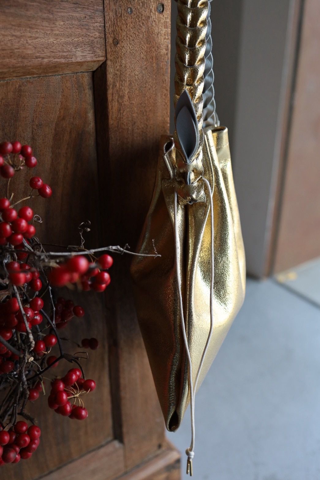 エンダースキーマ バッグ woven sac gloss(yv-b-wsg)gold☆12月6日(土)発売！