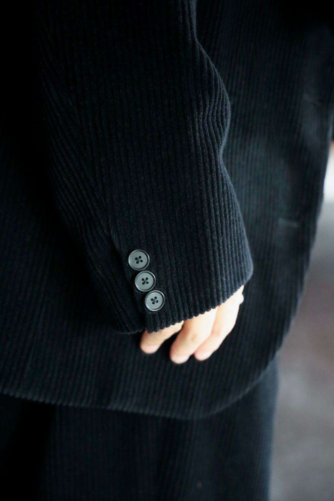 A.PRESSE STYLE2 Wool Corduroy Jacket"BLACK"スタイル.2025.8.30.