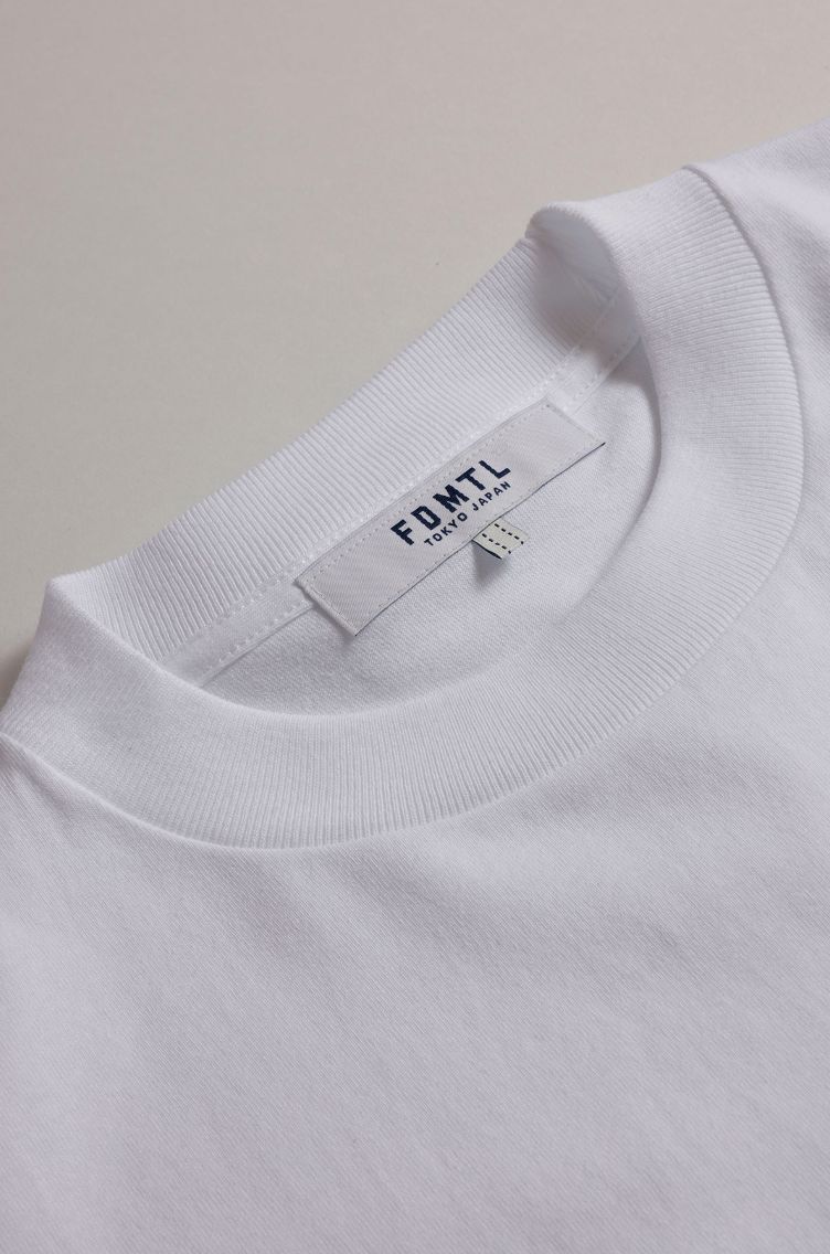 ファンダメンタル Tシャツ CIRCLE PATCH TEE(FA25/TE13)WHITE