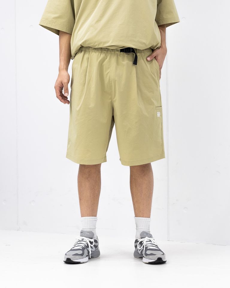 モデル186cm/着用サイズ:L