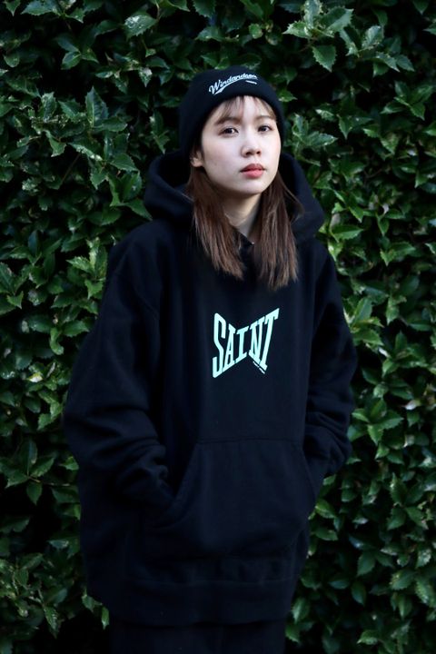 ©SAINT M×××××× 23SS SAINT HOODIEスタイル
