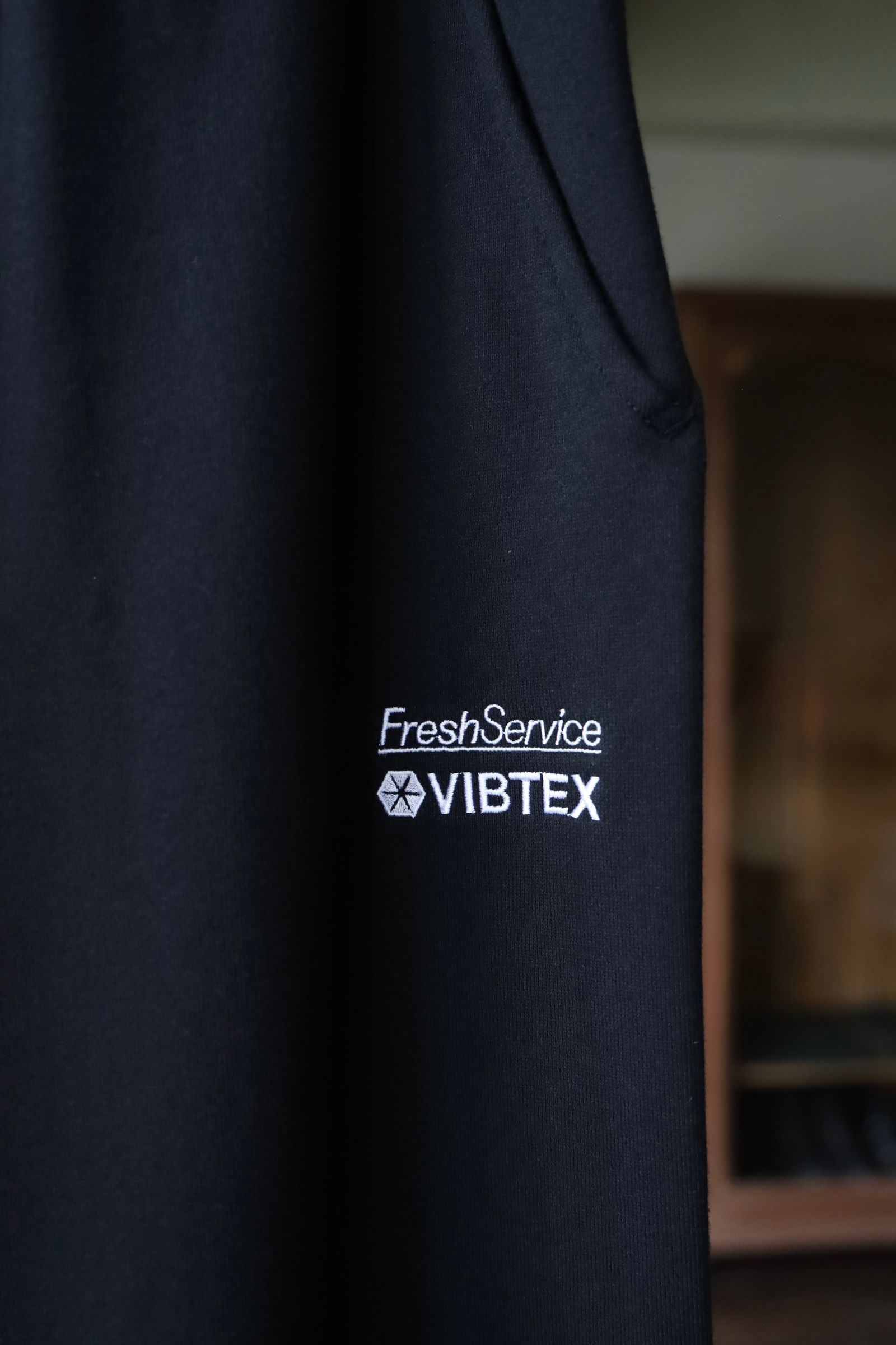 フレッシュサービス VIBTEX for FreshService SWEAT PANTS (BLACK)