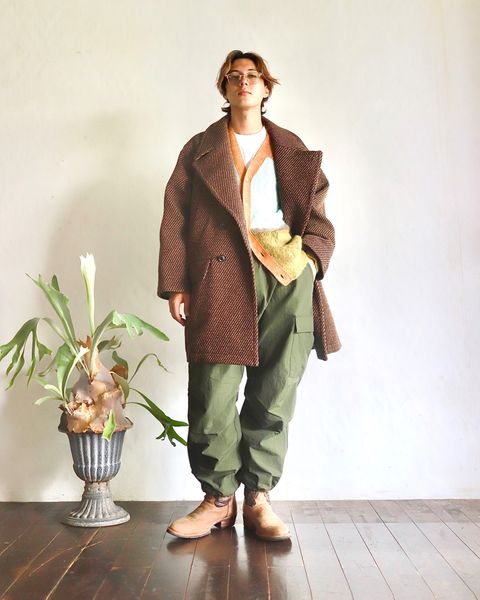 YOKE 23AW DOUBLE BREASTED HALF COAT"BROWN"スタイル