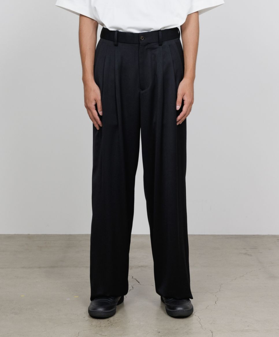 マーカウェア 26SS ワイドトラウザーズ TRIPLE PLEATED WIDE TROUSERS(A26A13PT02C)BLACK☆新作発売！