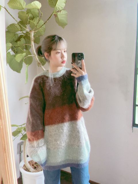 YOKE 新作MOHAIR BORDER CREWNECK SWEATER style.2023.8.27