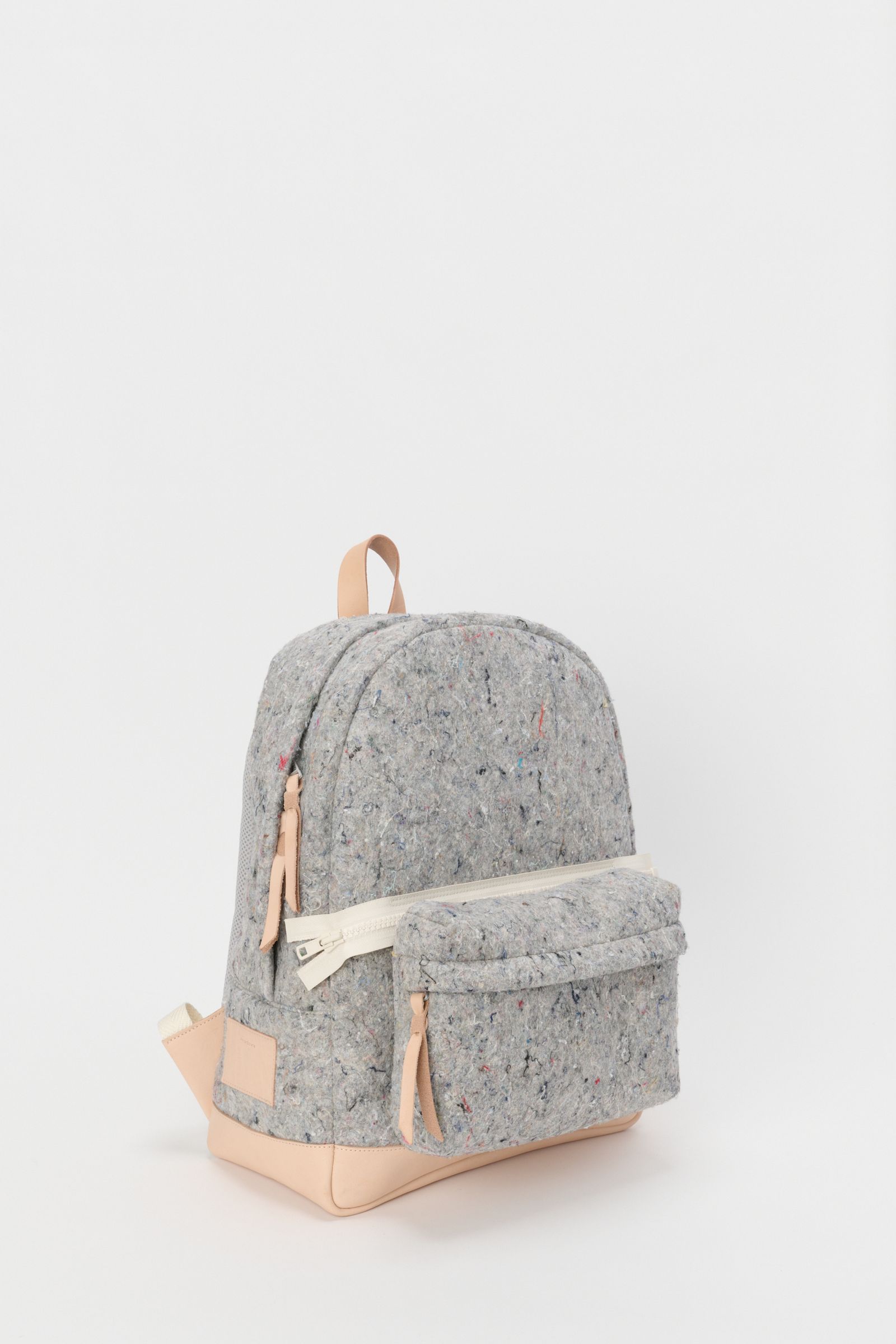 Hender Scheme - エンダースキーマ 22秋冬 Recycled felt) backpack qn-rb-rbp mix gray /  natural | mark