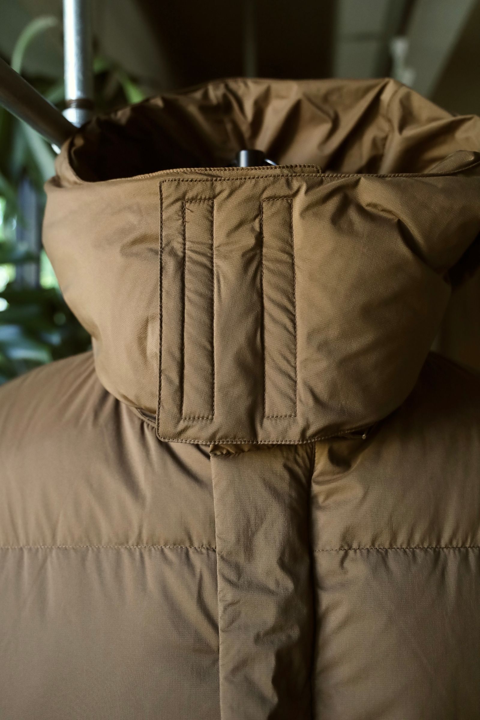 フレッシュサービス CORPORATE DOWN JACKET(FSC243-10111B)BROWN