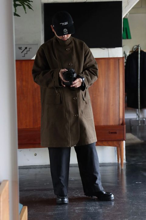 アプレッセ22FW Motorcycle Half Coat"OLIVE"スタイル