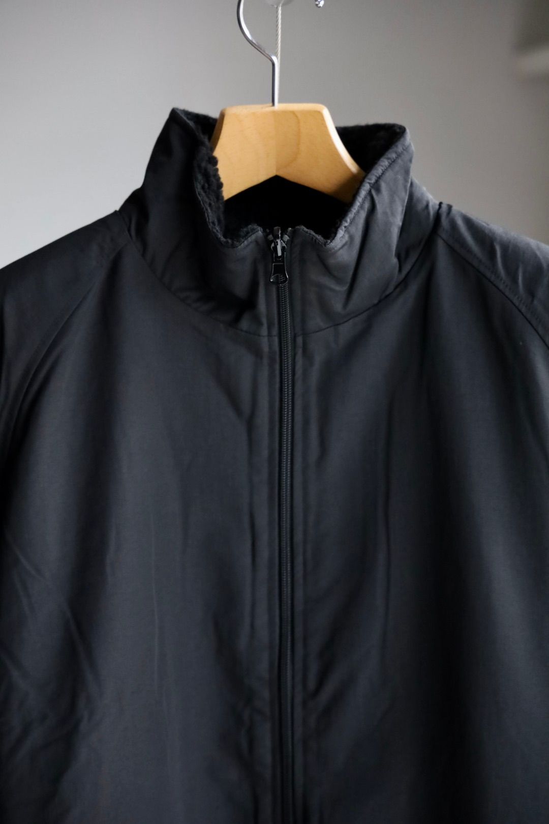 イズネスミュージック 25AW MINOT REVERSIBLE FLEECE JACKET (IMP6_24_M.I.N.O.JK01)BLACK☆新作発売！