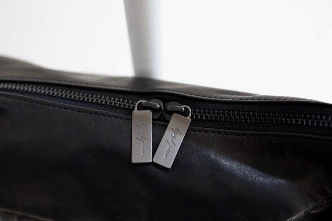 Yohji Yamamoto ハーフムーンショルダーバッグ(HK-I06-761)BLACK☆新作発売！