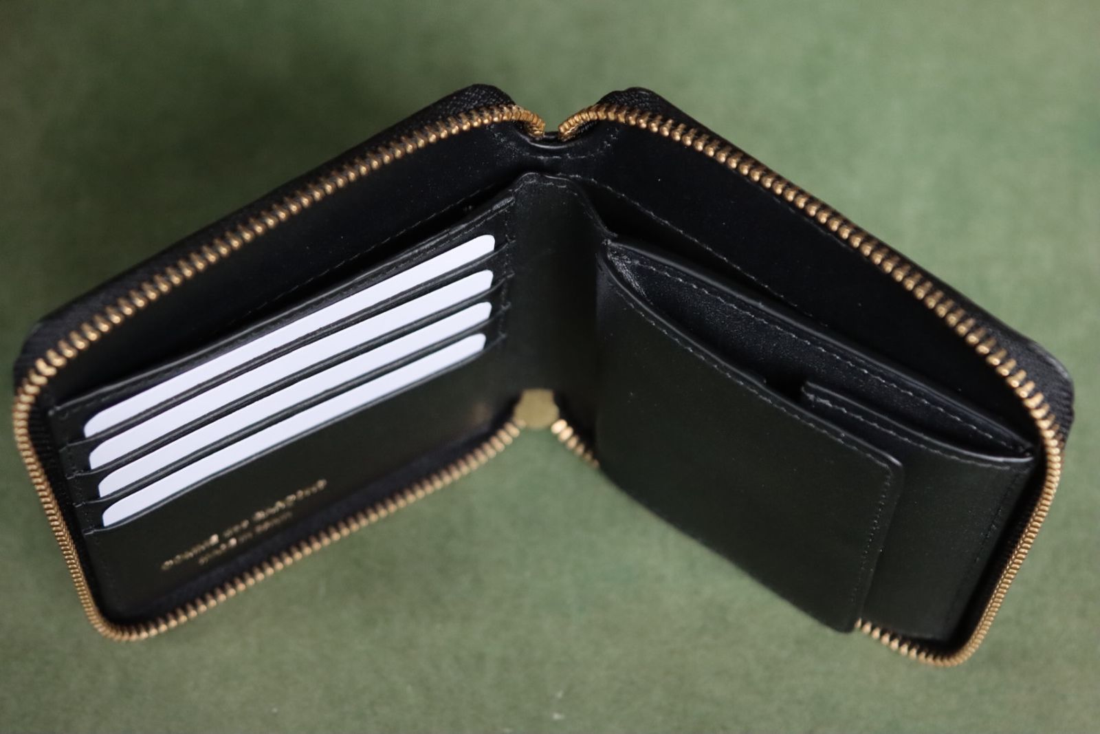 Wallet COMME des GARCONS - コムデギャルソンClassic Leather ...