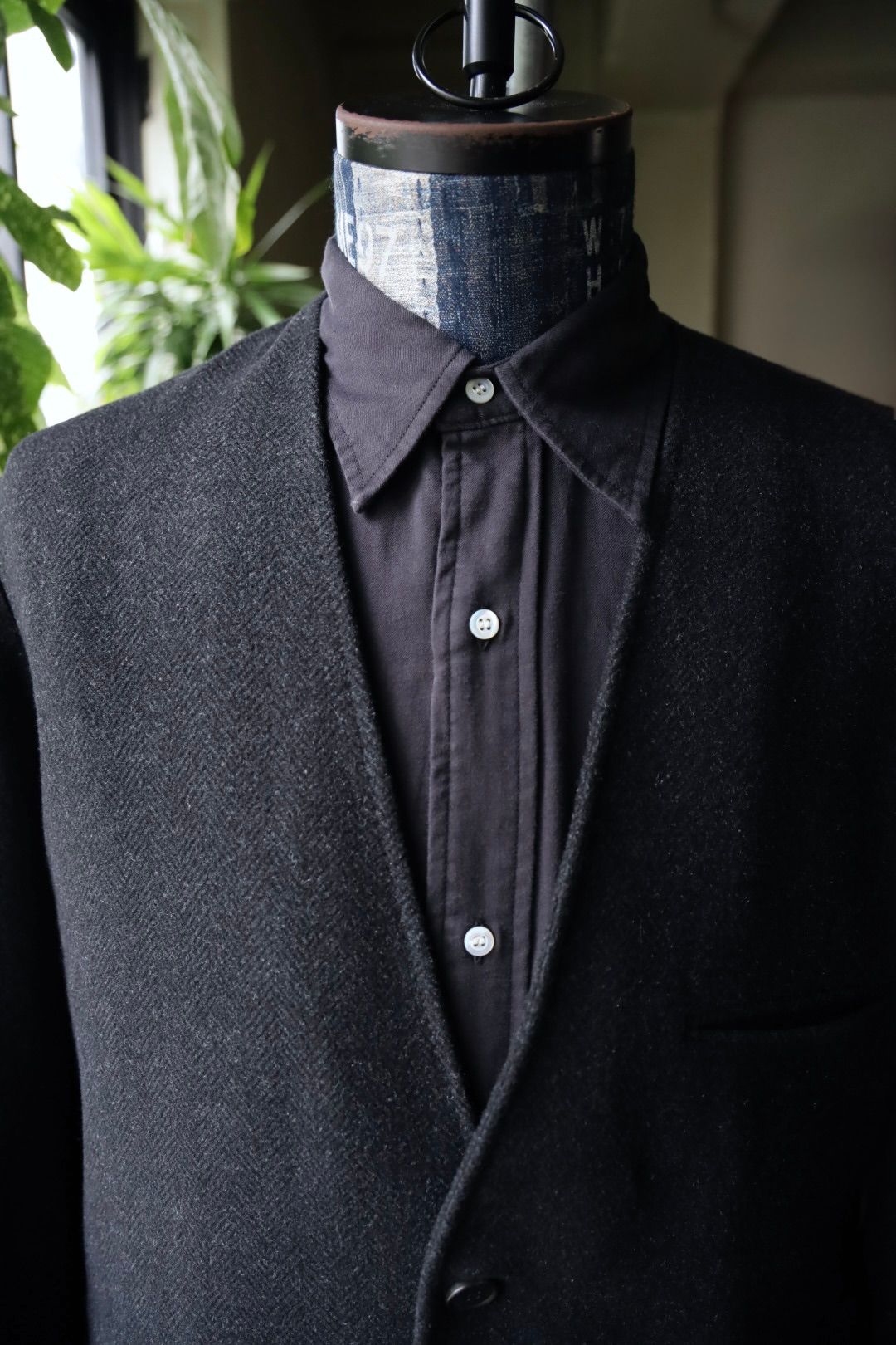 アプレッセ 2025 STYLE2 Silk Cashmere Tweed Collarless Jacket(25AAP-01-20)CHARCOAL☆9月27日(土)発売！
