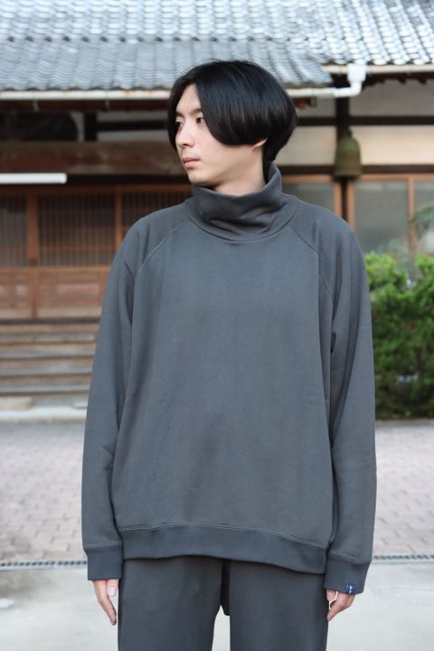 LOOPWHEELER for Graphpaper Hight Neck Sweat(GU213-70178B) style.2021.9.19