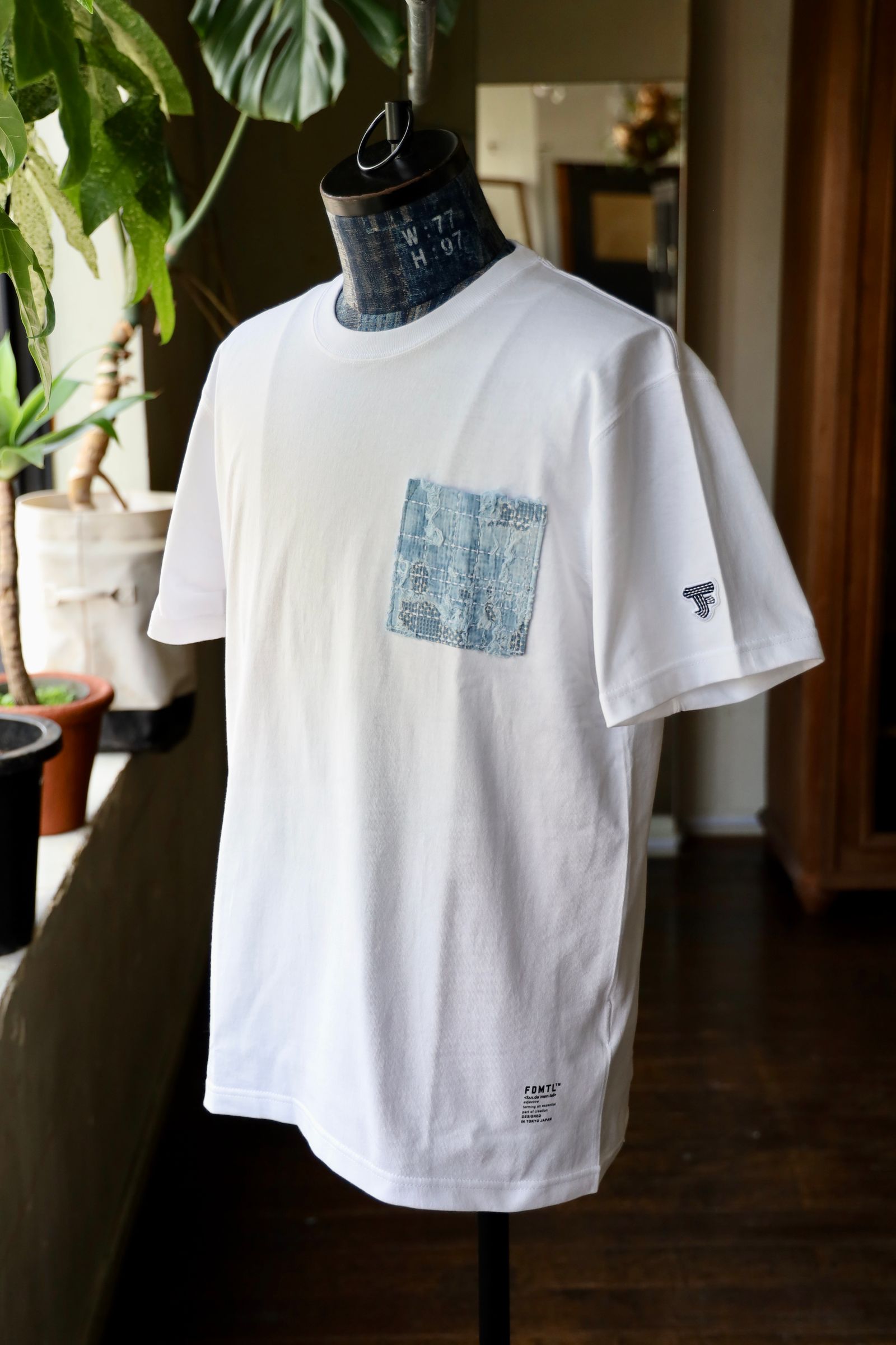 ファンダメンタル Tシャツ BORO POCKET TEE(FA25/TE12)WHITE