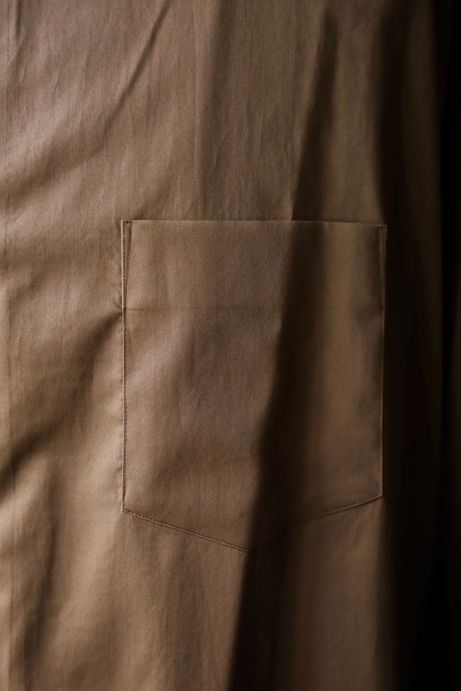 グラフペーパーシャツ 25SS Silicon Poplin Oversized Regular Collar Shirt(GM251-50144)BROWN