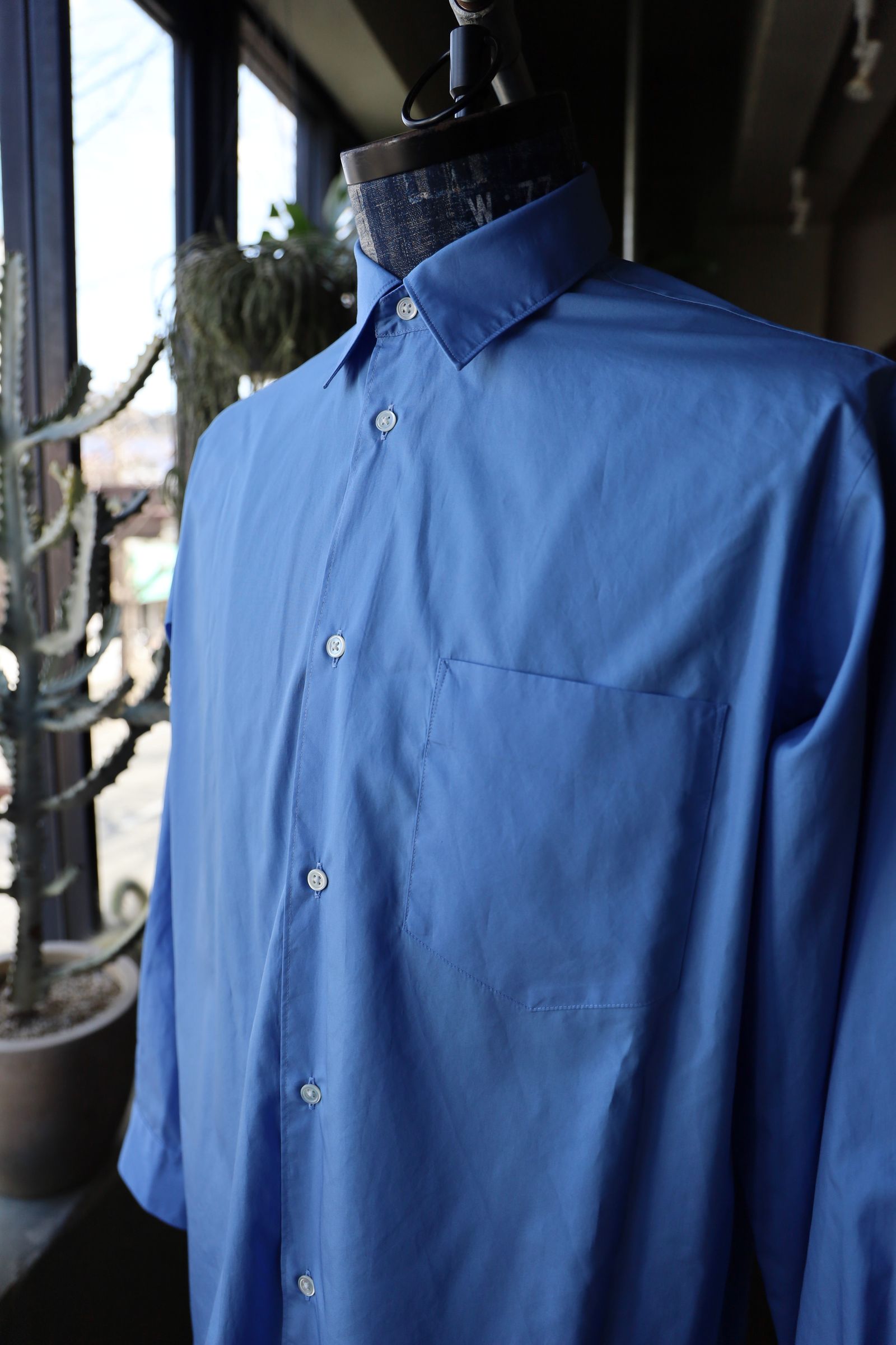 グラフペーパーシャツ Broad Regular Collar Shirt (GM251-50005B)BLUE☆7月19日(土)発売！