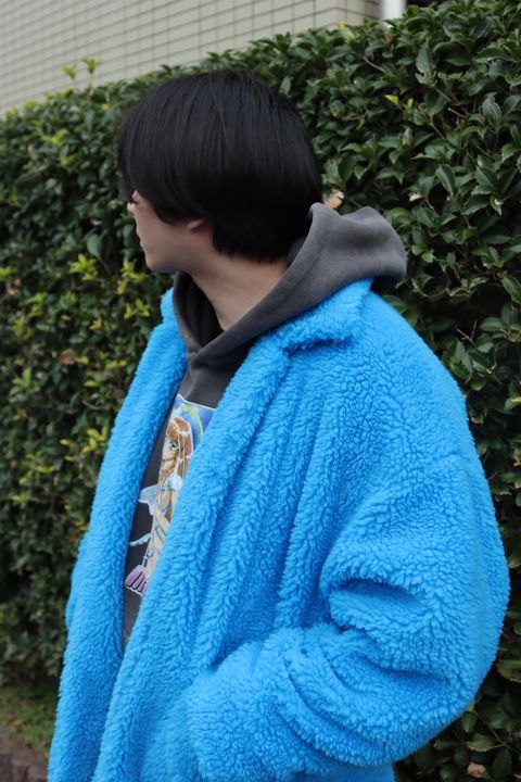 doublet HAND-PAINTED RECYCLE FUR JACKET(21AW04BL123) style.2021.12.19