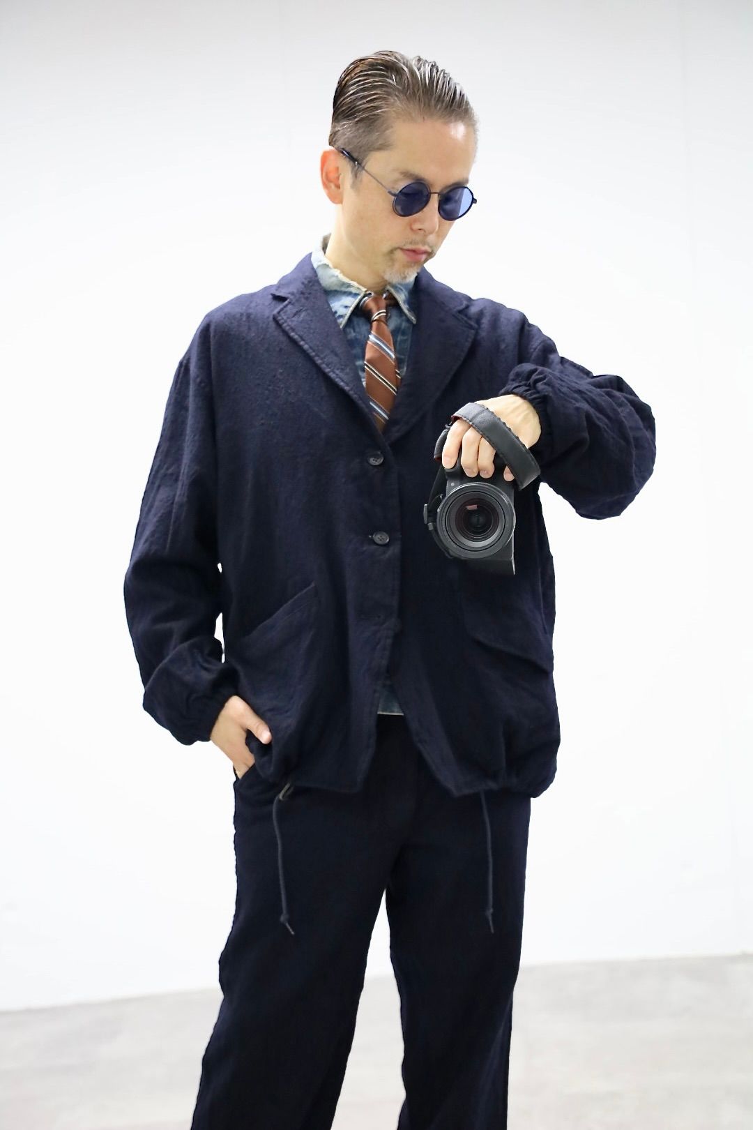 COMME des GARCONS HOMME ウールサージ製品縮絨3Bジャケットセットアップ"NAVY"スタイル2025.10.5.