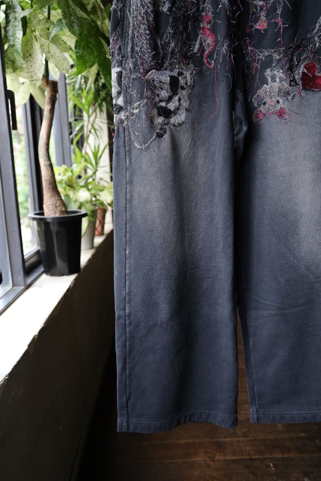 doublet 25AW  EMBROIDERED CHAIN SWEATPANTS (25AW16PT320) GREY☆8月9日(土)発売！
