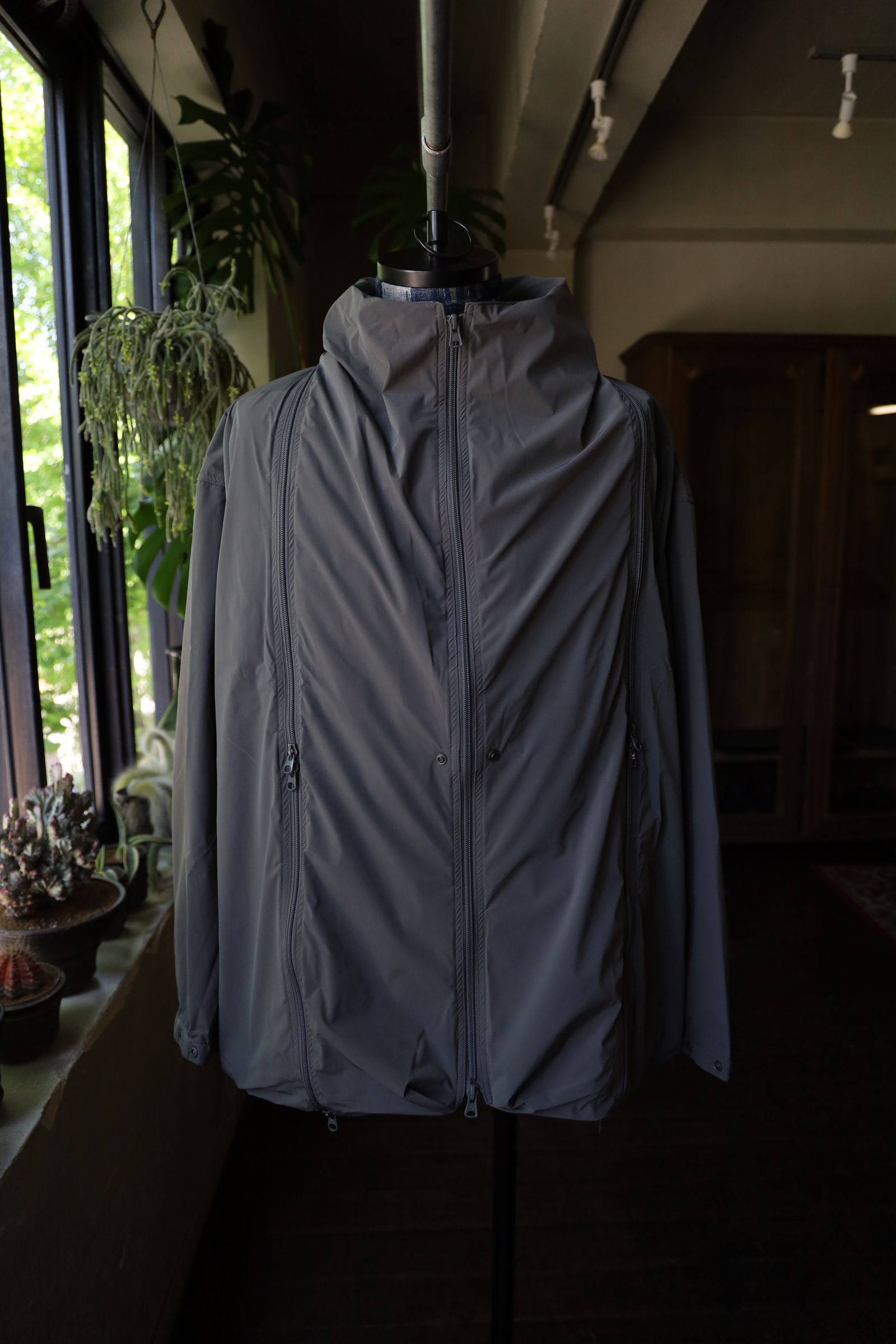 is-ness - is-ness イズネス24SS TECHNICAL VENTILATION JACKET 