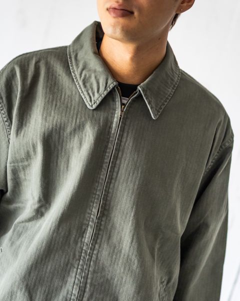 is-ness  HERRINGBONE ZIP JACKET MARKスタイル