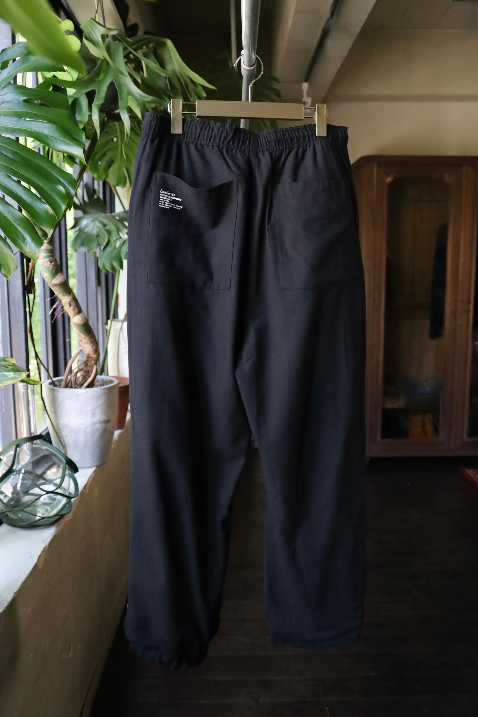 フレッシュサービス TYPEWRITER REVERSIBLE CARGO PANTS(FSC243-40008)BLACK