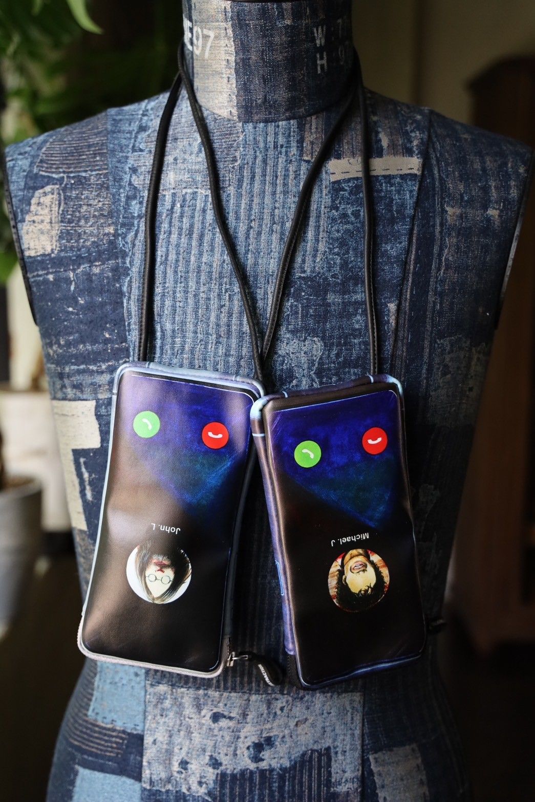 TALKING ABOUT THE ABSTRACTION - トーキングアバウト ジアブストラクション NECK MOBILE CASE TALKING ABOUT THE ABSTRACTION - トーキングアバウト ジ