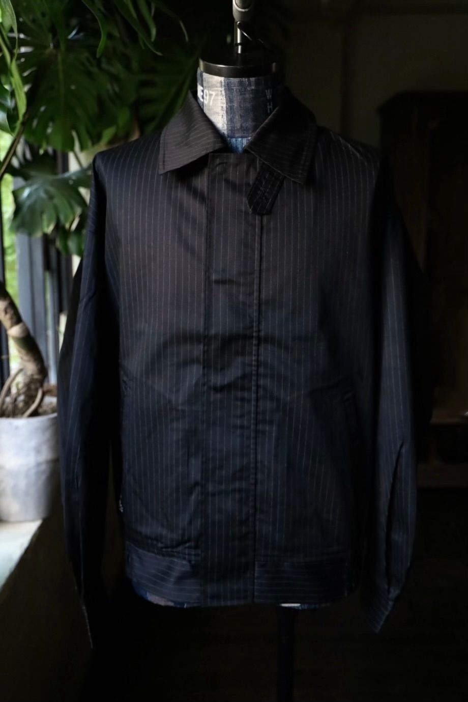 フレッシュサービス CORPORATE BLOUSON (BLACK ST)