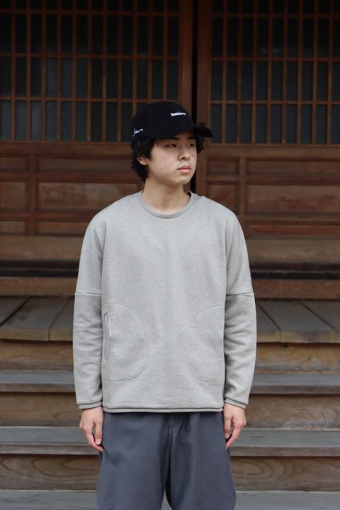 Graphpaper Wool Boa Zip-Up Vest(GU213-70205B) style. 2021.09.12.