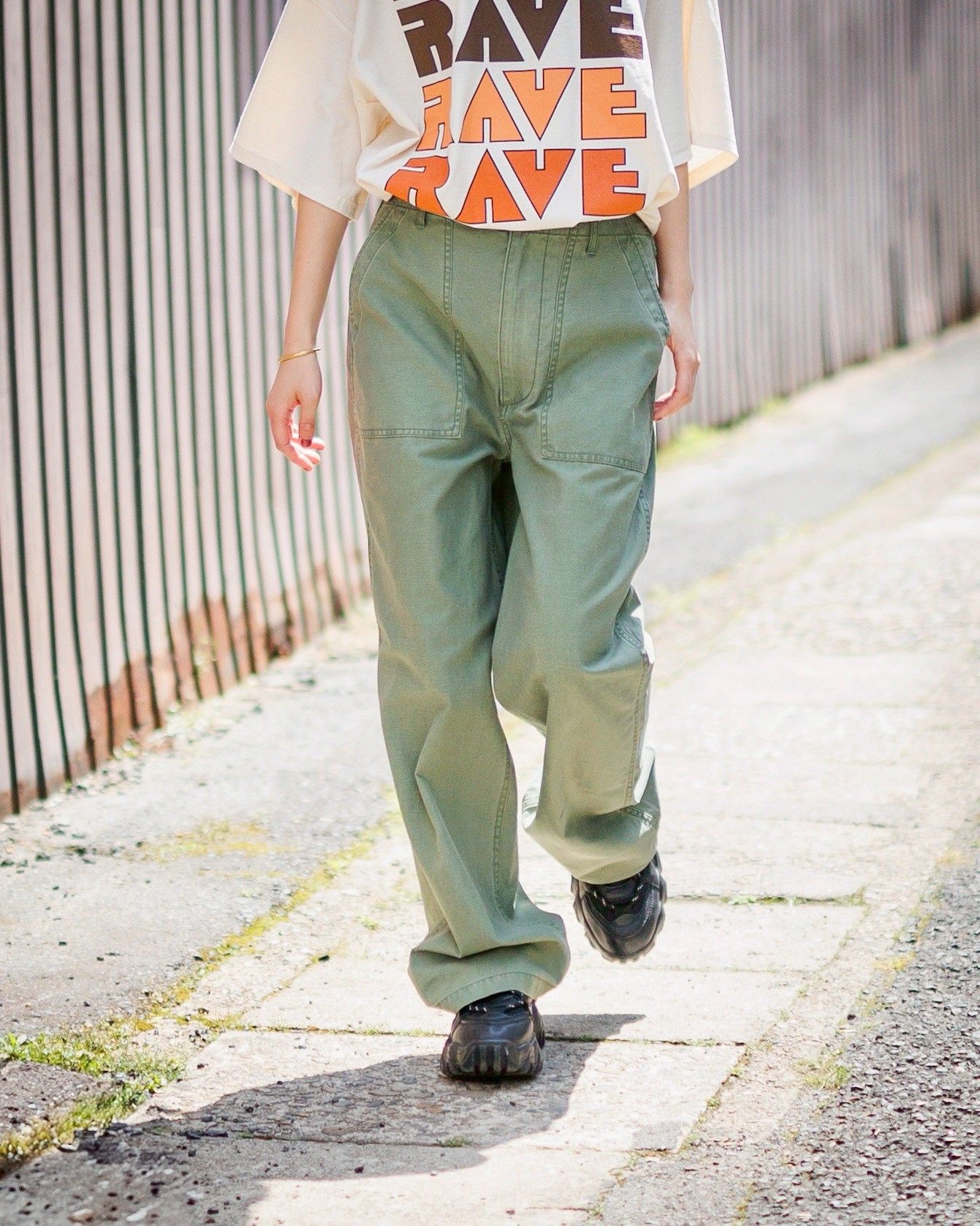 is-ness music 新作RAVE T-SHIRT style.2025.5.1