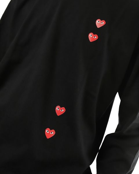 PLAY COMME des GARCONS 24SS PLAY VERTICAL 4 HEART L/S T-SHIRT