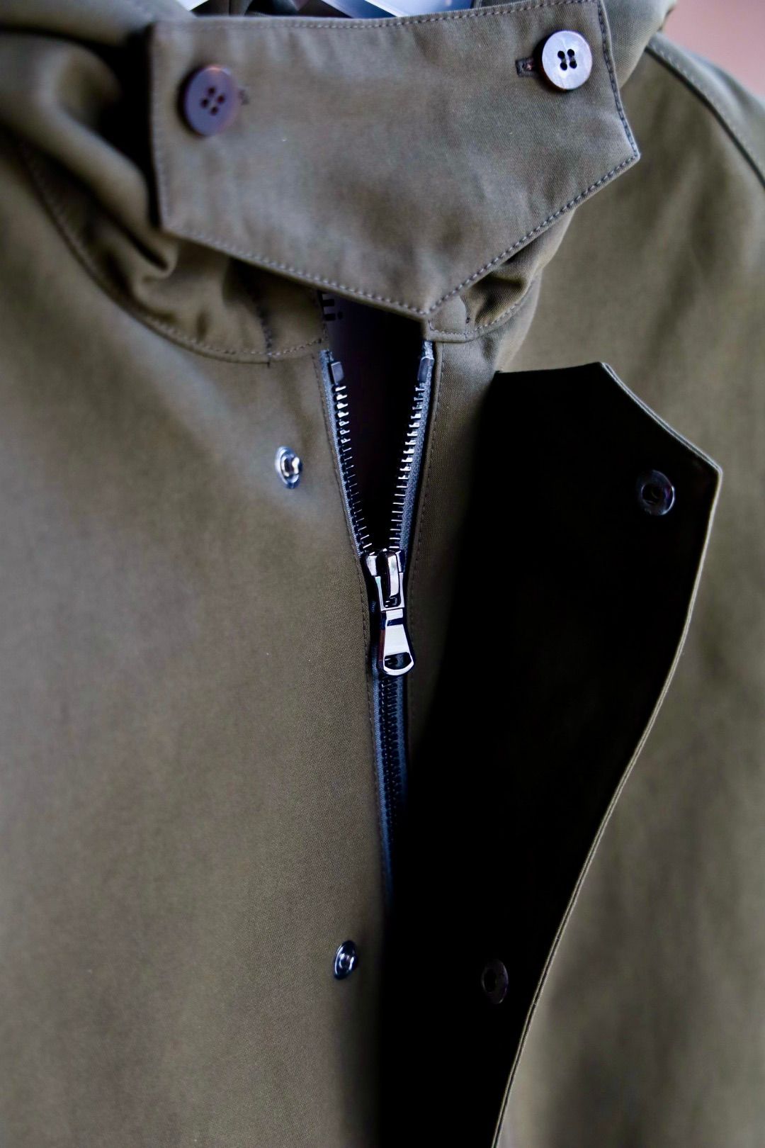 ANOTHER OFFICEアナザーオフィス Hood Neo British Jacket (AOEWPD006)Olive Drab