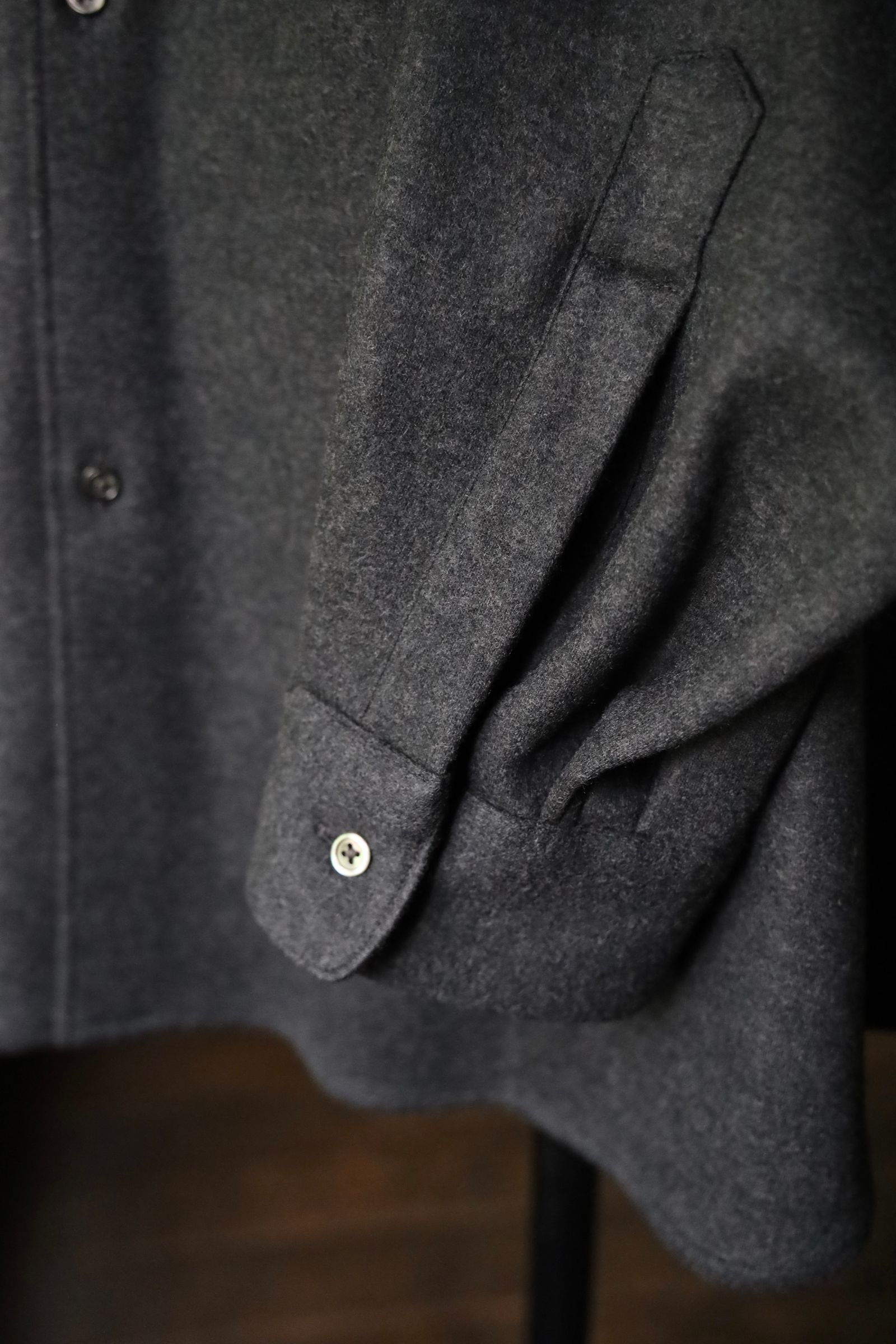 グラフペーパー 24AW Wool Smooth Flannel Oversized Regular Collar Shirt (GM244-50010)GRAY