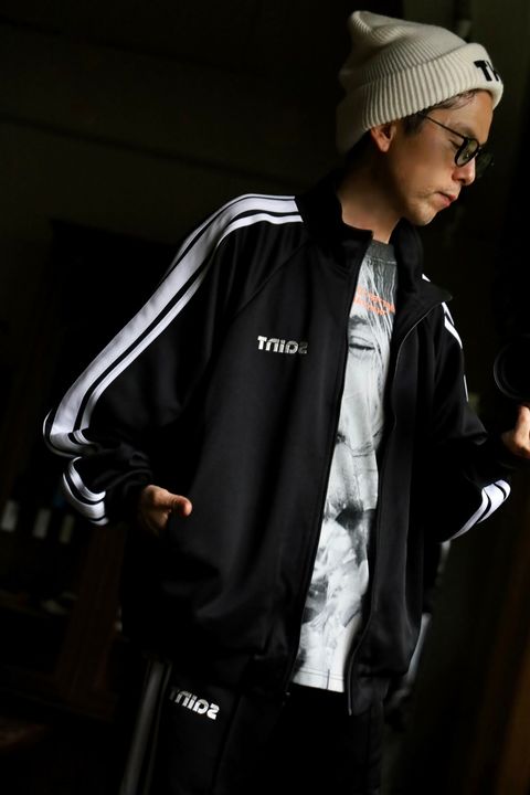 ©SAINT M×××××× TRACK JACKETスタイル.