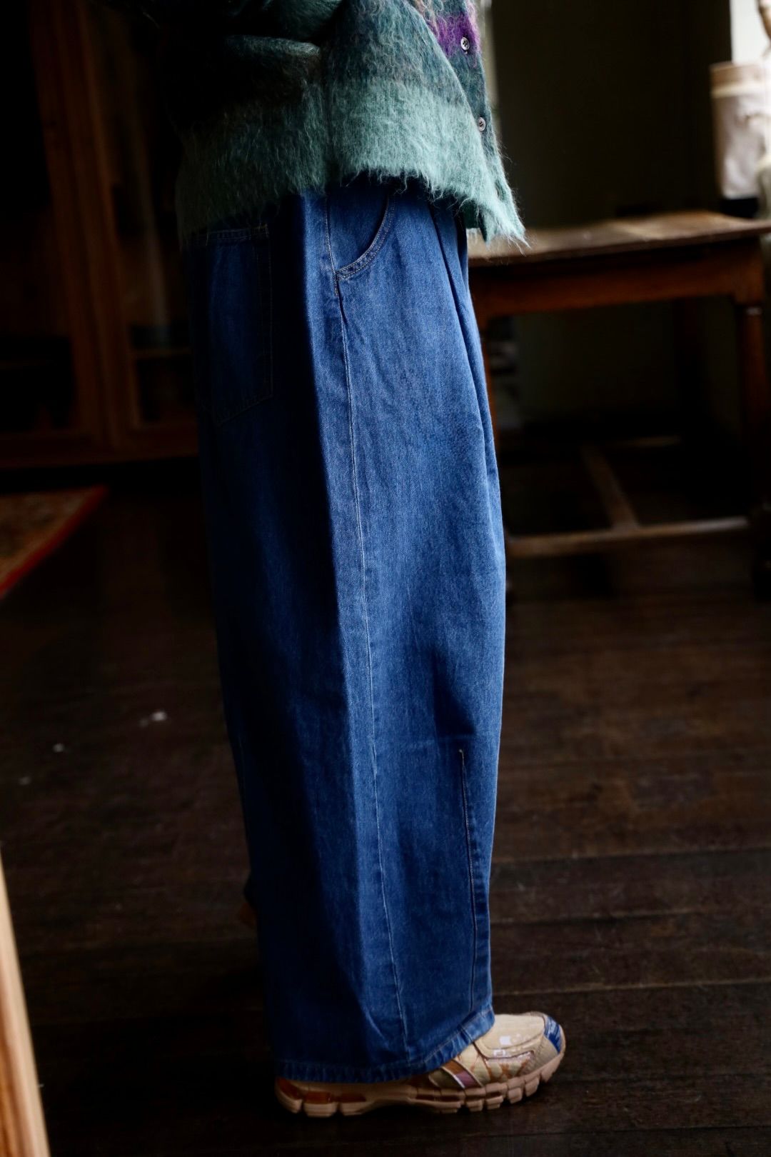is-ness DENIM 5PK BALLOON PANTS 02 スタイル.2025.1.14