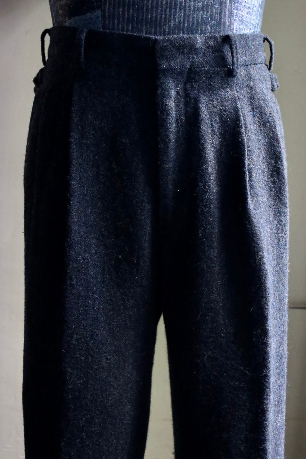 アプレッセ23AW Tweed Two Tuck Trousers (23AAP-04-02H)NAVY - 1(S)