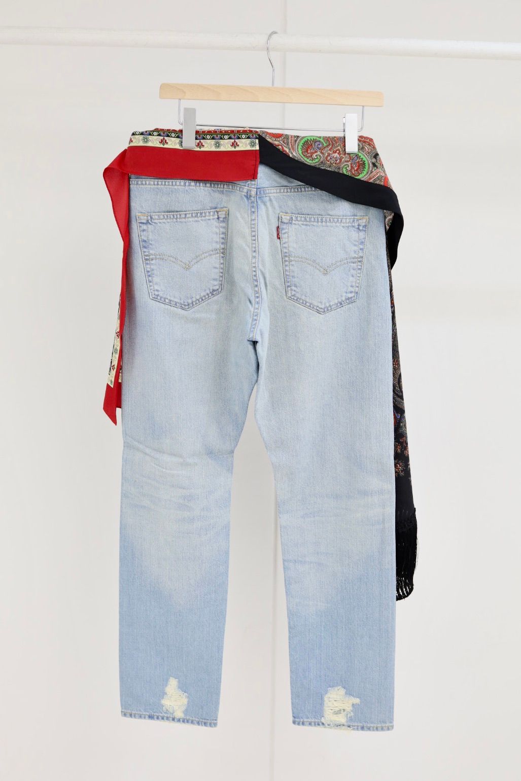 ジュンヤワタナベマン26SS Levi'sダブルネーム 綿セルビッチデニム 製品加工×シルクサテン×エステル更紗パンツ(WQ-P208-100) ☆3月6日(金)発売！