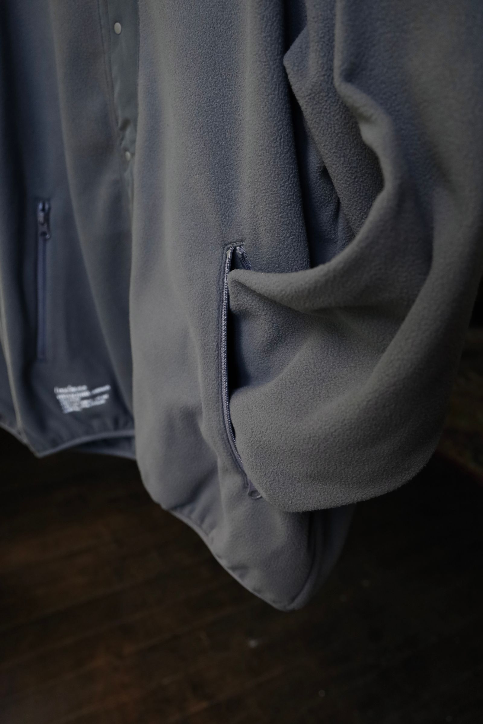 フレッシュサービス SYNTHETIC FLEECE CARDIGAN(FSC243-30093)GRAY