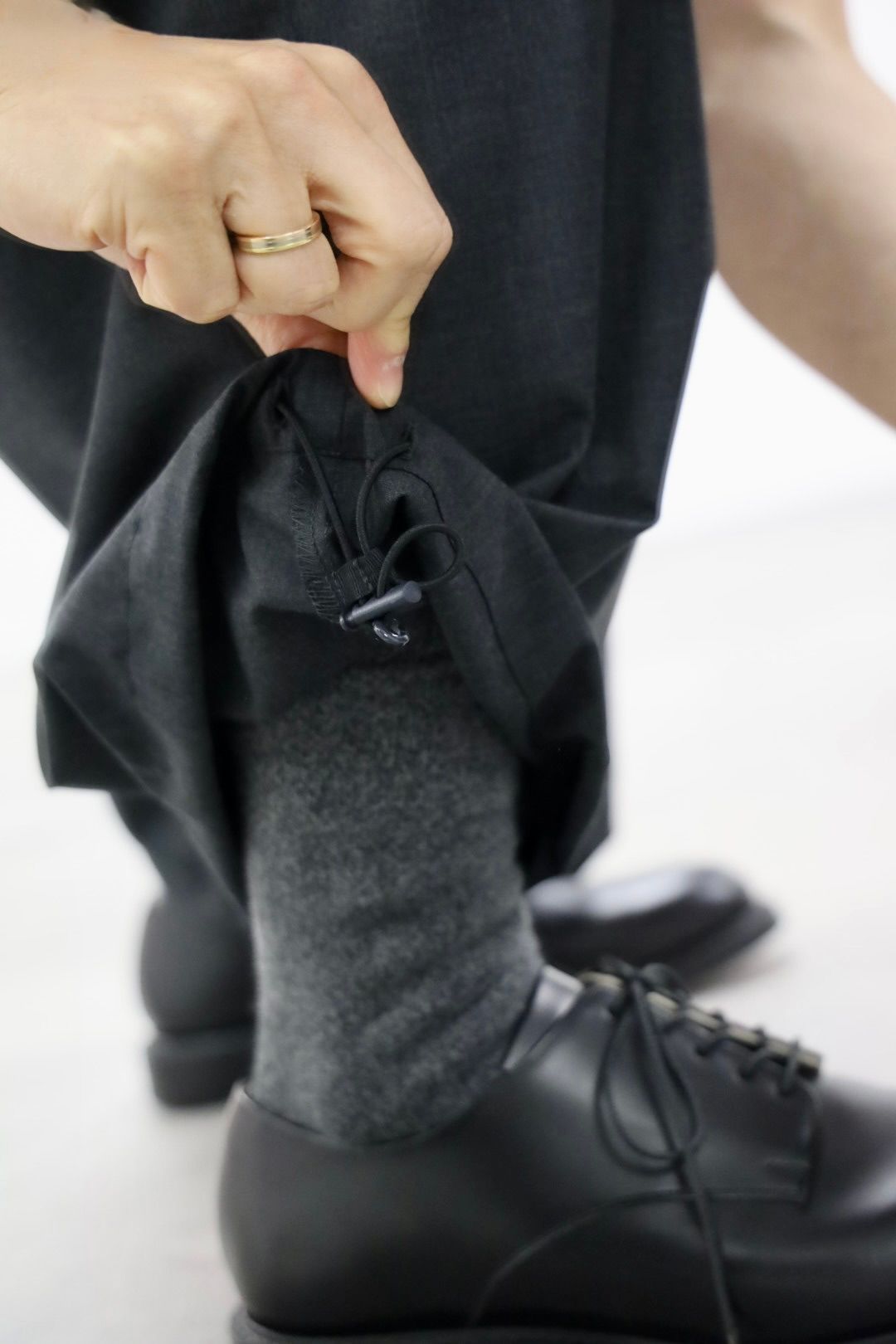 グラフペーパー26SS Fine Wool Heather Drawstring Track Pants(GM261-40322)CHARCOAL☆2月21日(土)発売！