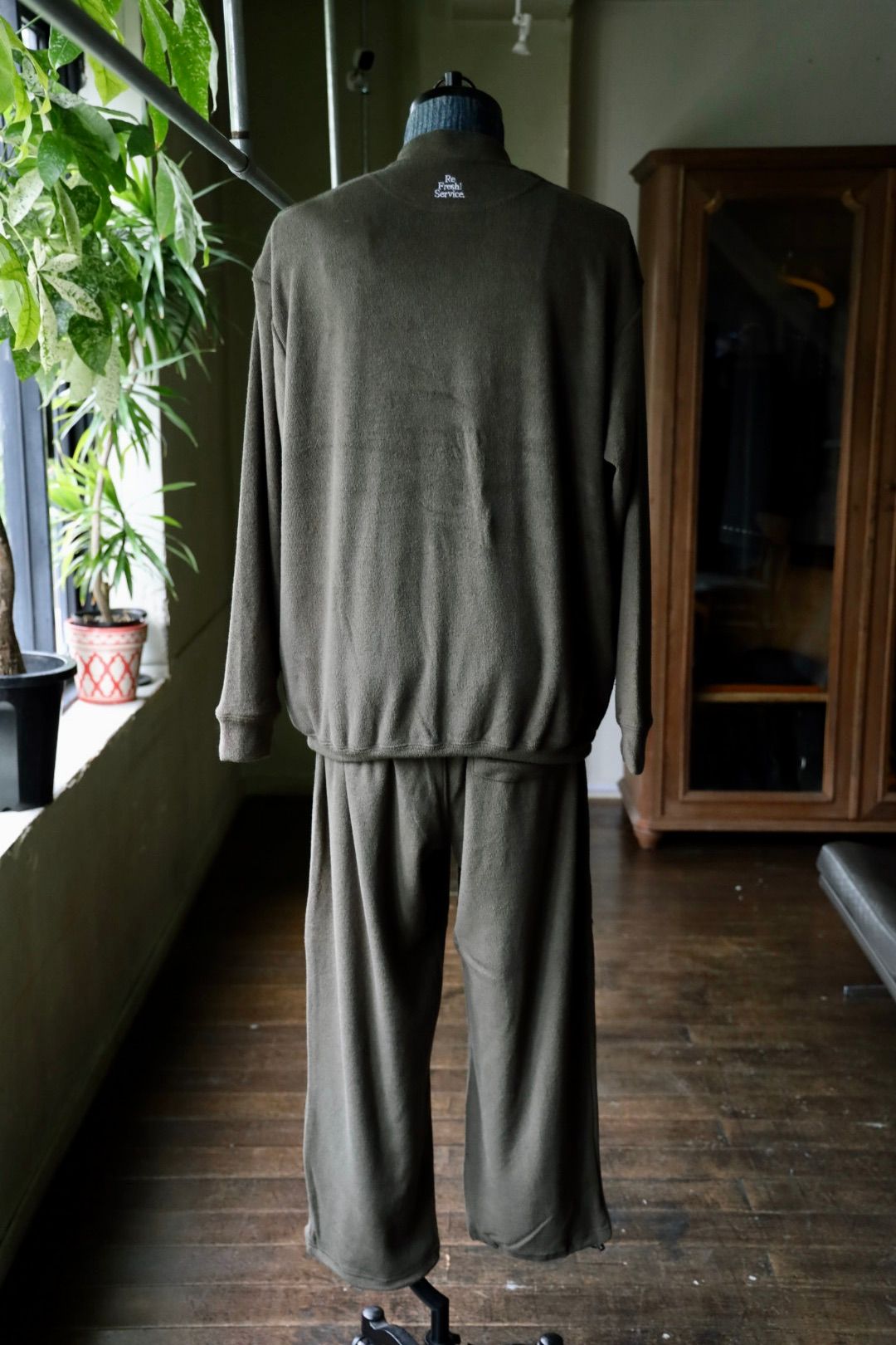 ReFresh!Service. “UTILITY PILE CARDIGAN SET-UP”(KHAKI)☆9月27日(土)発売！