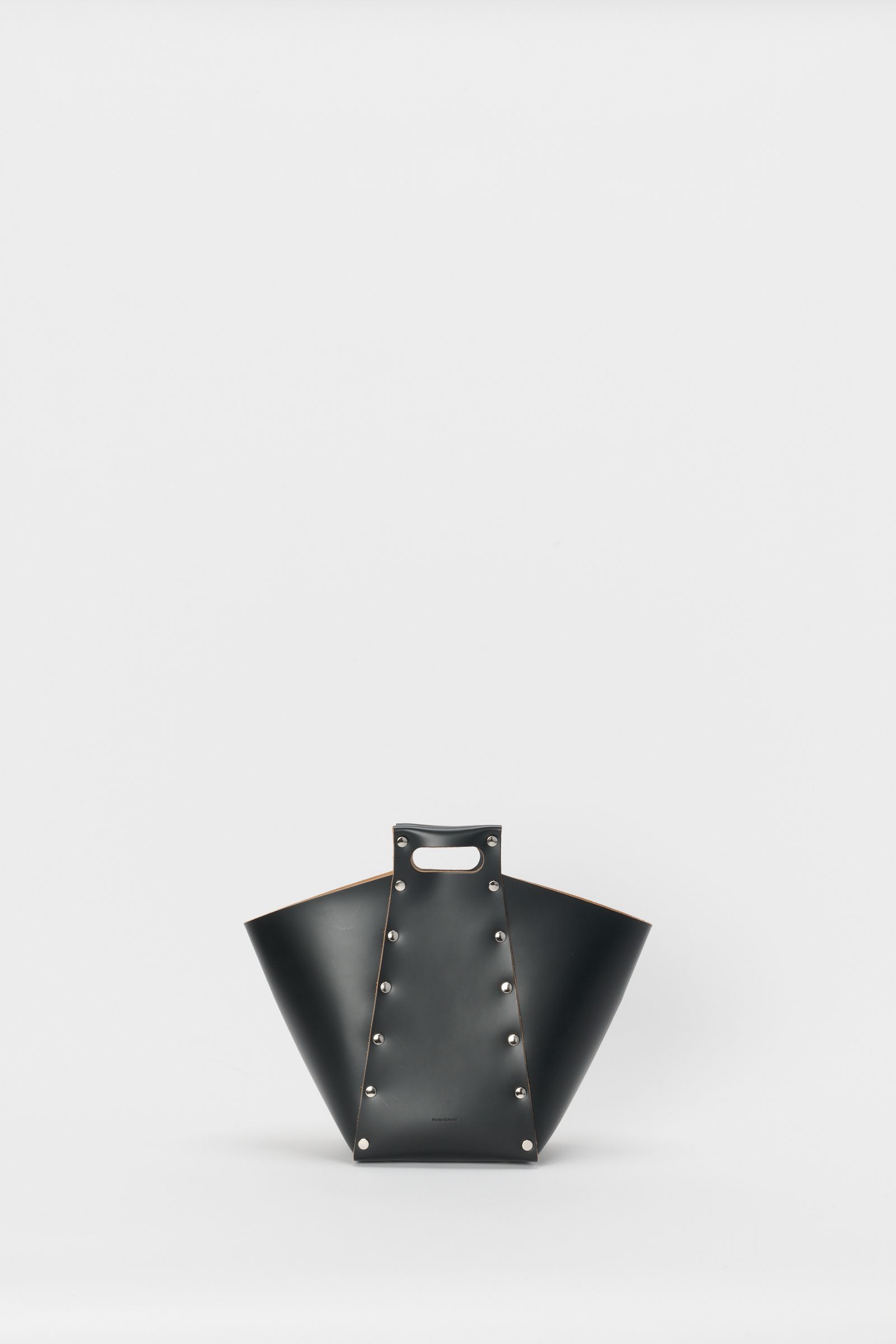 エンダースキーマ  ハンドルバッグ assemble pyramid bag M(vs-rb-apm)black☆3月15日(土)12:00発売！