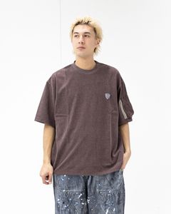イズネス 26SS Arm Pocket T-Shirt (26SS_38_1008SSCS01)BROWN☆新作発売！
