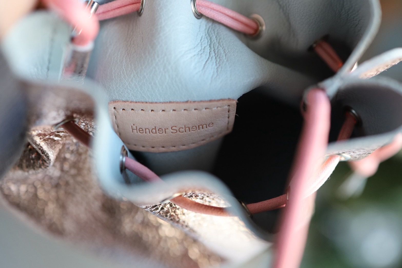 エンダースキーマ バッグpetal sac gloss(yv-b-psg)pink☆12月6日(土)発売！