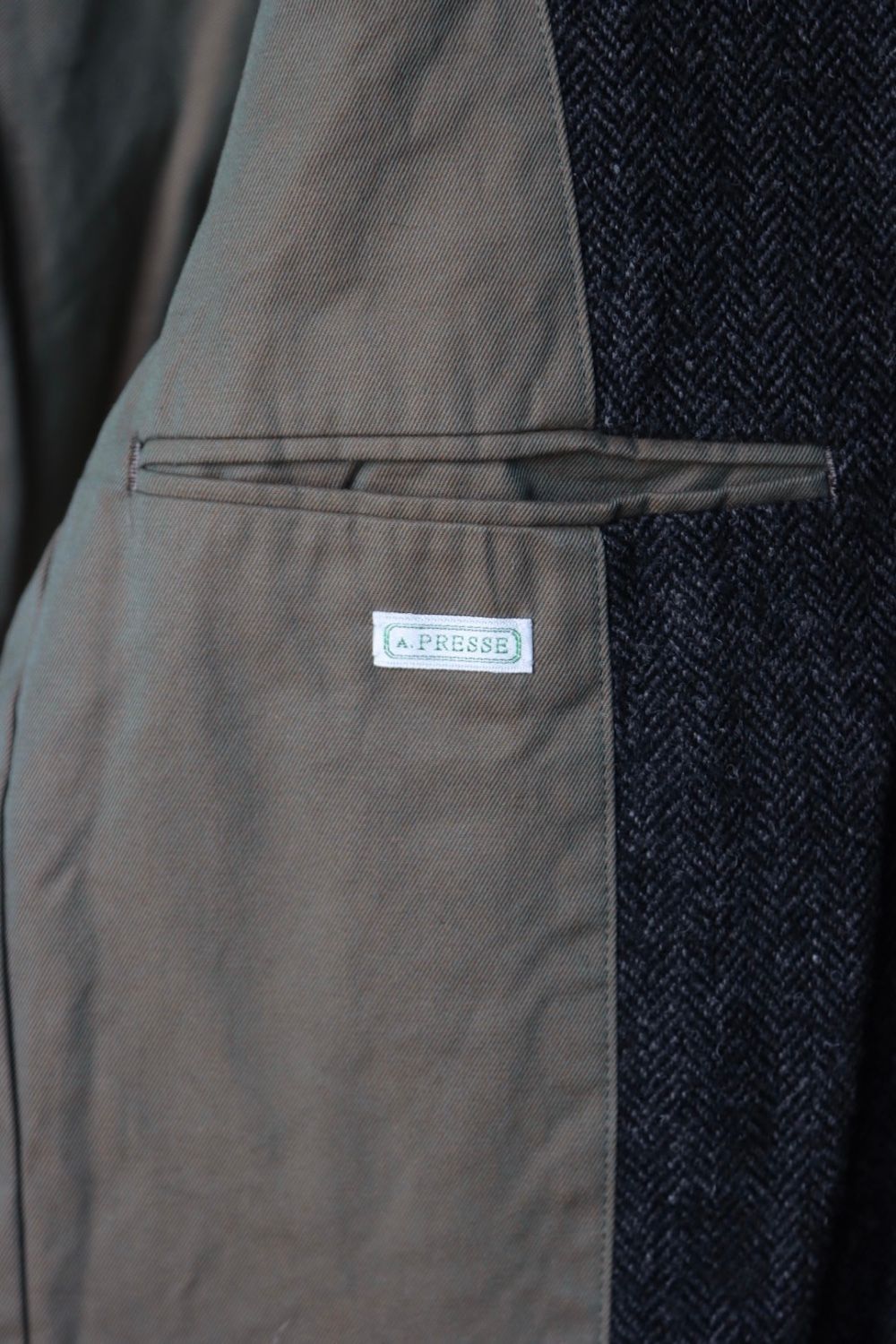 アプレッセ22FW Tweed Tailored Jacket(22AAP-01-16H)CHARCOAL